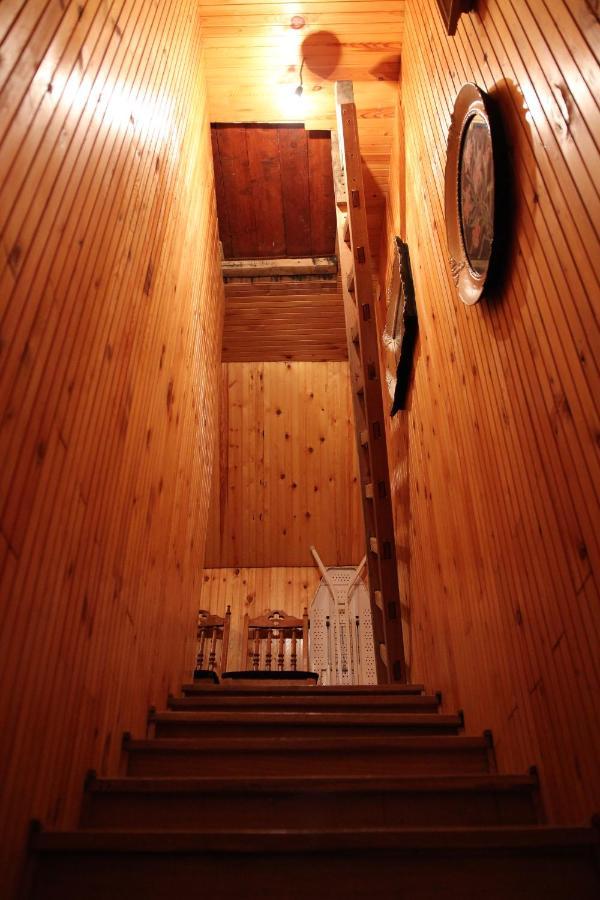 Vikendica "Oaza Mira" Villa Gacko ภายนอก รูปภาพ