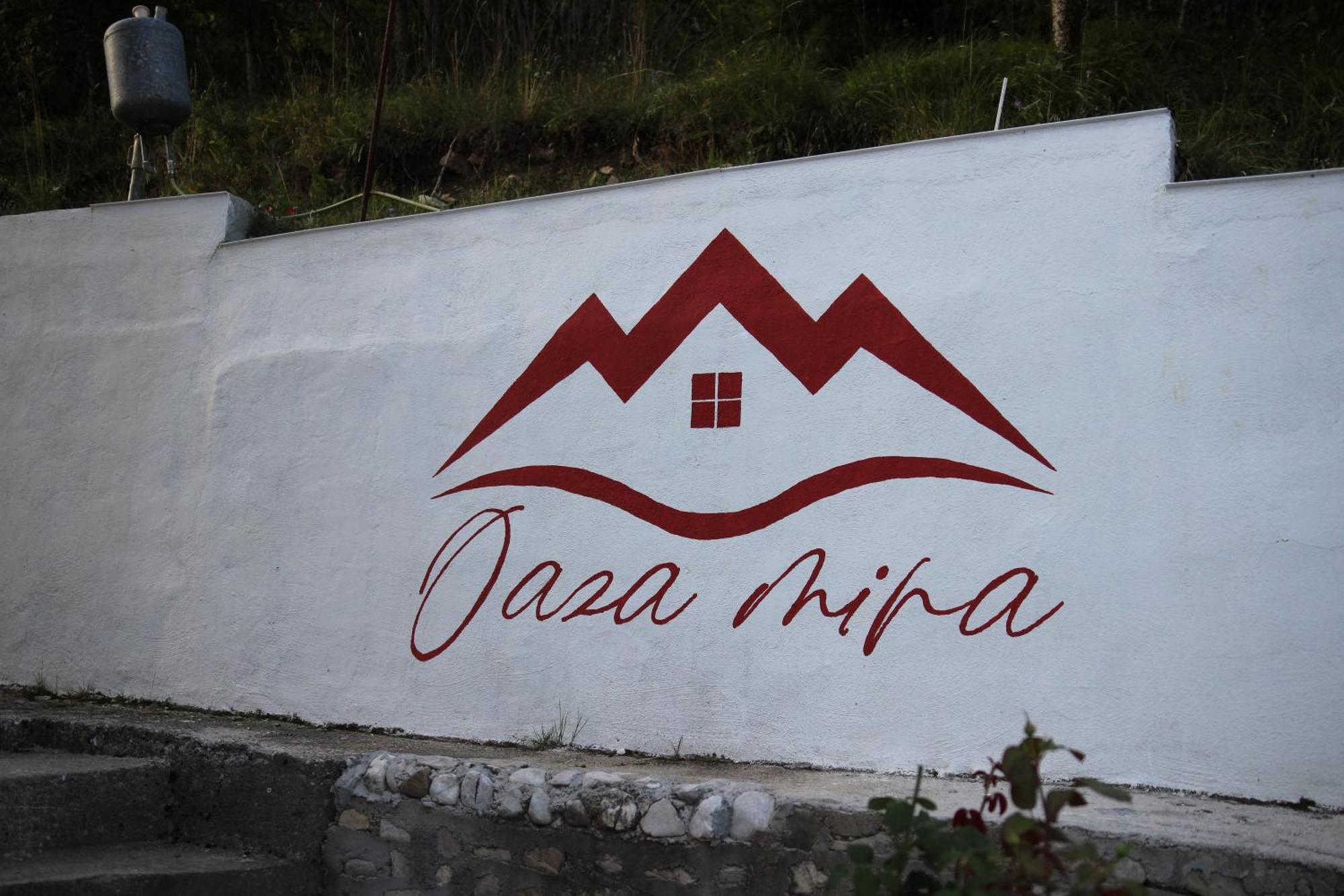 Vikendica "Oaza Mira" Villa Gacko ภายนอก รูปภาพ